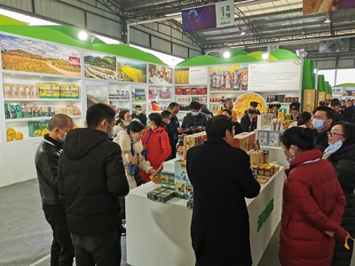 【瀘州】龍馬潭區(qū):線上線下齊發(fā)力 鄉(xiāng)賢助力中國(瀘州)第五屆農(nóng)產(chǎn)品交易博覽會